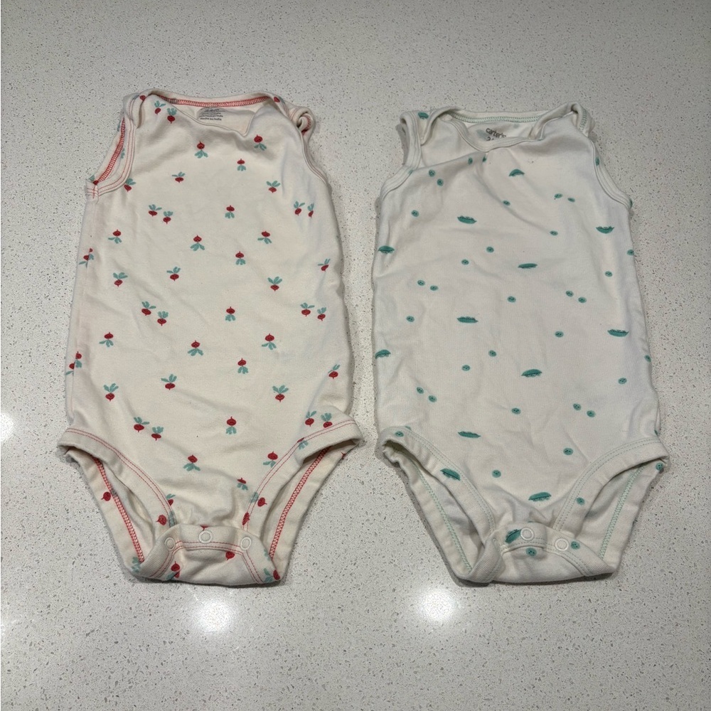 6 PIECE BUNDLE! Carter’s 24 months - Picture 5 of 5